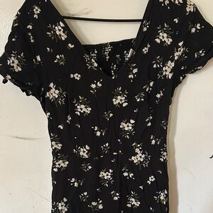 Old Navy Floral Black Dress